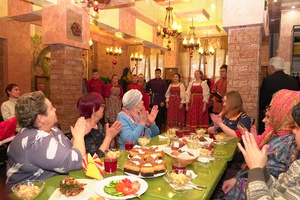 Накормили 330 горожан. В Междуреченске прошли традиционные Рождественские обеды.