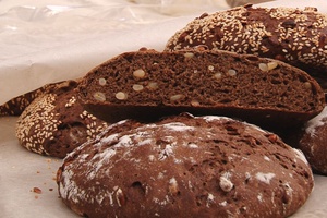В Междуреченске начали печь таёжный хлеб
