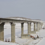 Завершен седьмой этап надвижки металлоконструкций строящегося моста через Томь в Кемерове