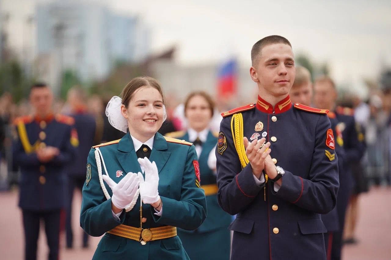 Илья Середюк поздравил выпускников губернаторских кадетских школ |  21.06.2024 | Междуреченск - БезФормата