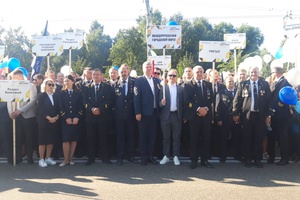 Парад-шествие в городе Новокузнецке