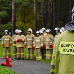 В Кузбассе в День добровольца проходят праздничные акции и мероприятия