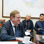 Сергей Цивилев поручил купить оборудование в детскую больницу и провести международный шахматный форум