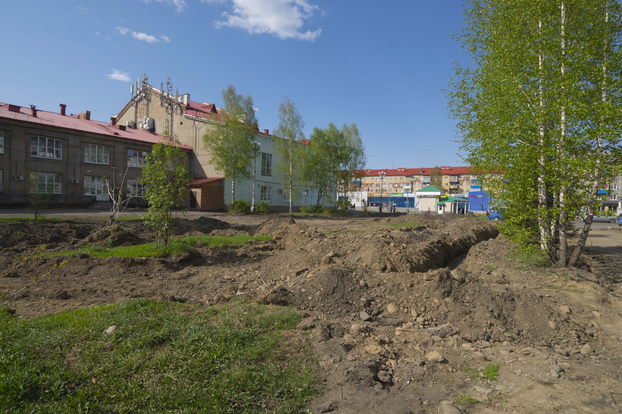 Преобразятся два сквера, которые выбрали сами жители | 01.06.2023 |  Междуреченск - БезФормата