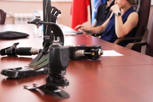 В Кузбассе показали умные протезы для инвалидов