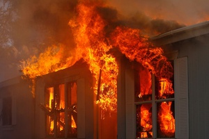 80 погибших на пожаре. В Кузбассе растет число людей, ставших жертвами огня