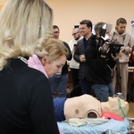 Во время пресс-тура в КуZбассе вручили новую партию машин скорой помощи