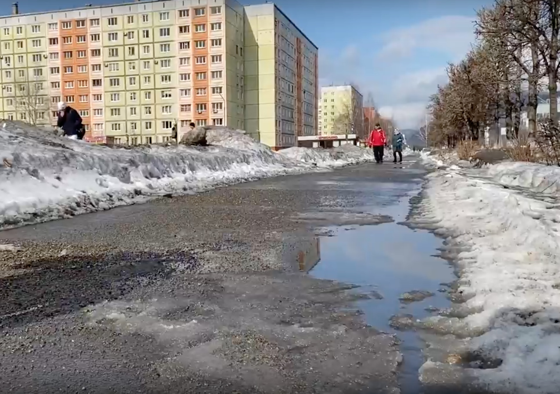 Владимир Чернов рассказал об объектах благоустройства в этом году |  04.04.2022 | Междуреченск - БезФормата