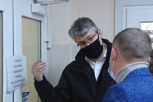Заместитель губернатора Кузбасса посетил междуреченские больницы