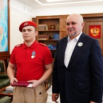 Сергей Цивилев встретился с активистами движения «Юнармия»